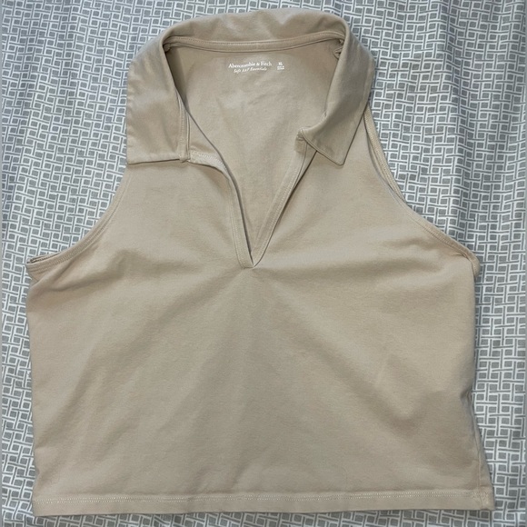 Abercrombie and Fitch XL Essential Polo Tank-Tan/Light Brown - Picture 4 of 6